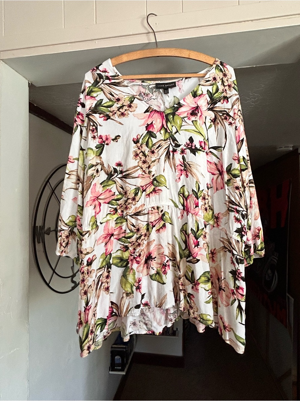 Lane Bryant White Floral V-Neck Tunic - Pink & Green